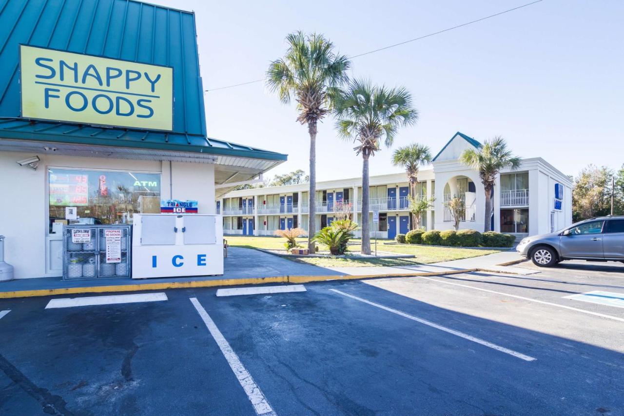 | Motel 6-Townsend, GA