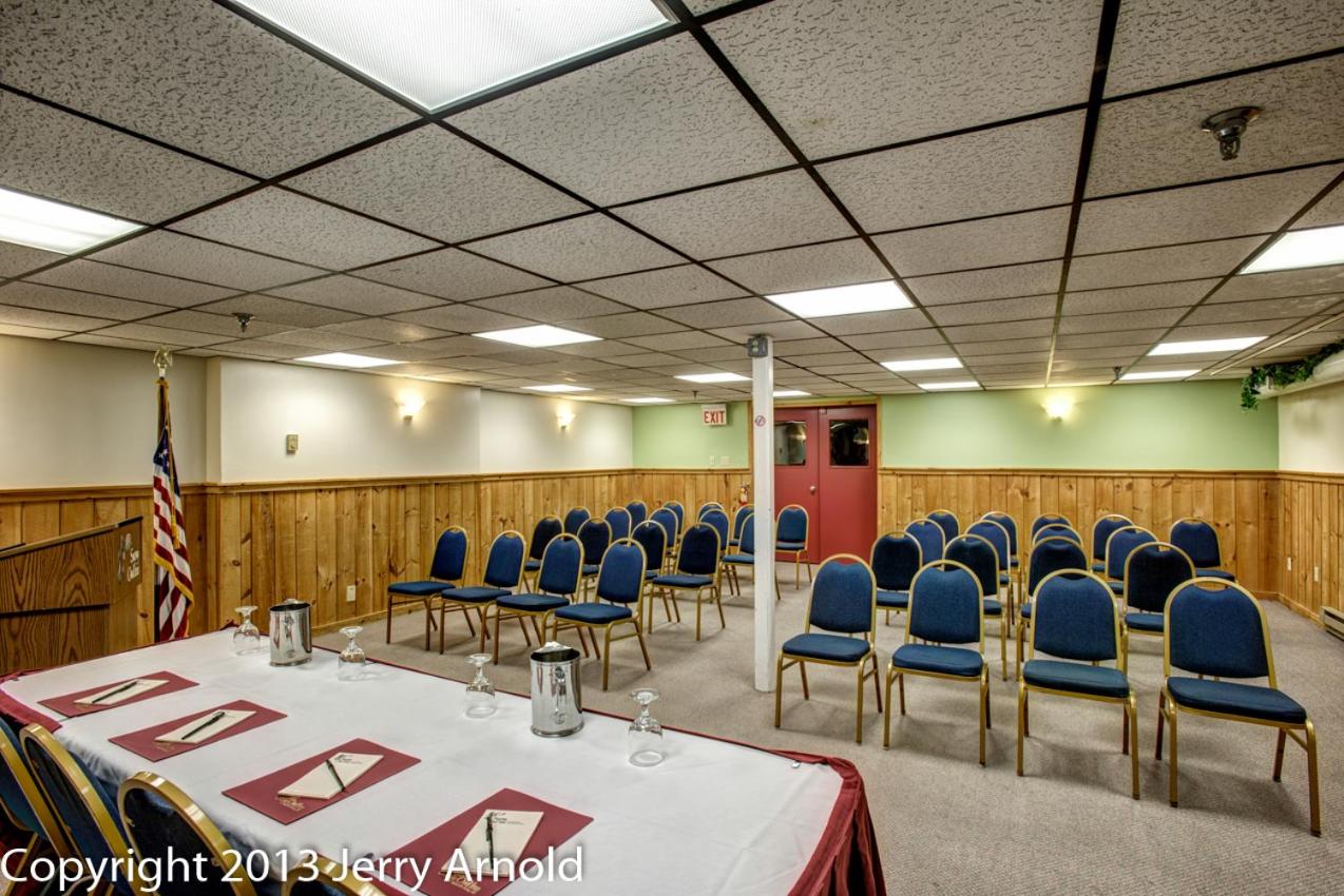 | Snowy Owl Inn