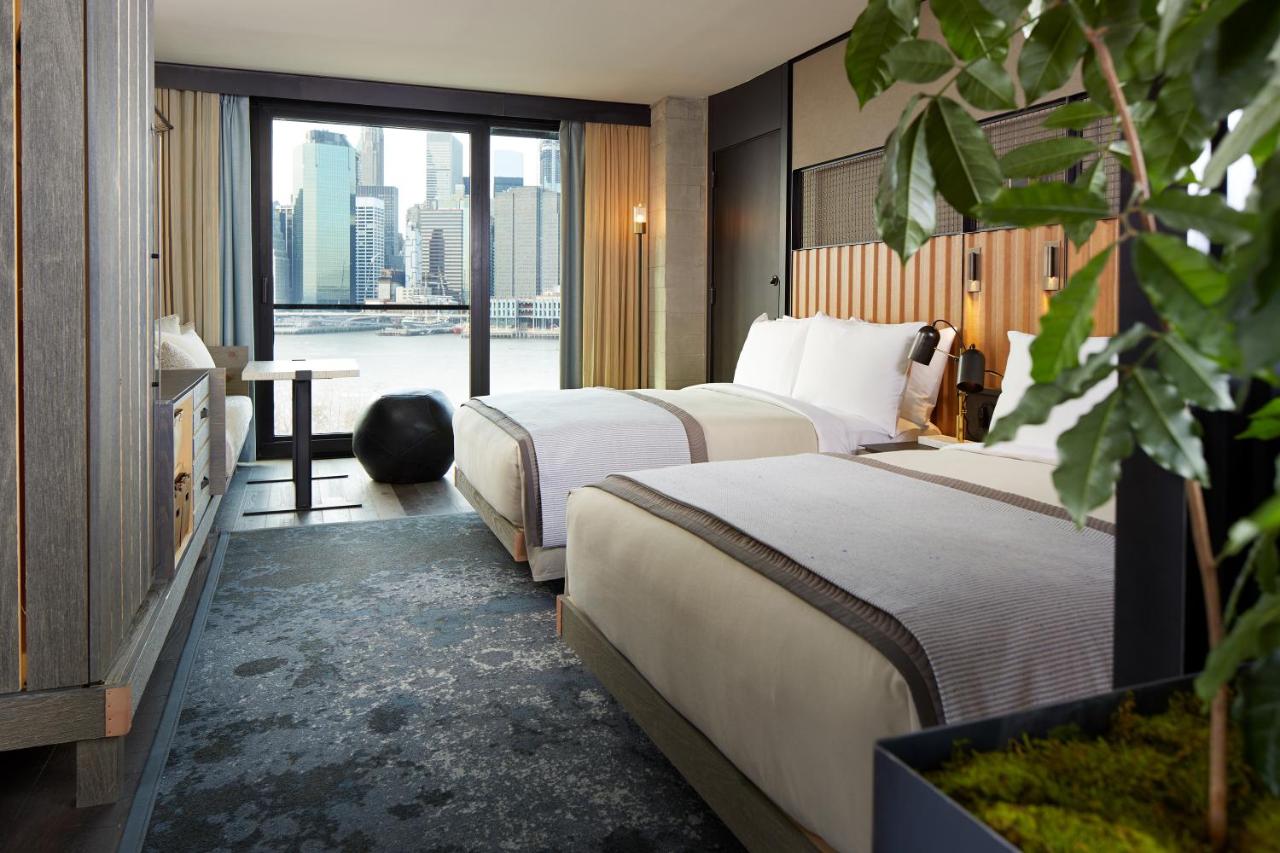 | 1 Hotel Brooklyn Bridge