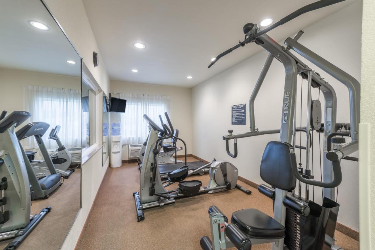 | Super 8 by Wyndham St Robert Ft Leonard Wood Area