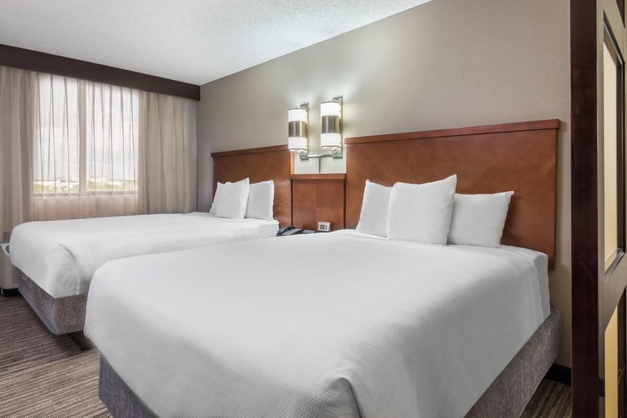 Double Room with Bath Tub - Disability Access at Hyatt Place Ft. Lauderdale/Plantation