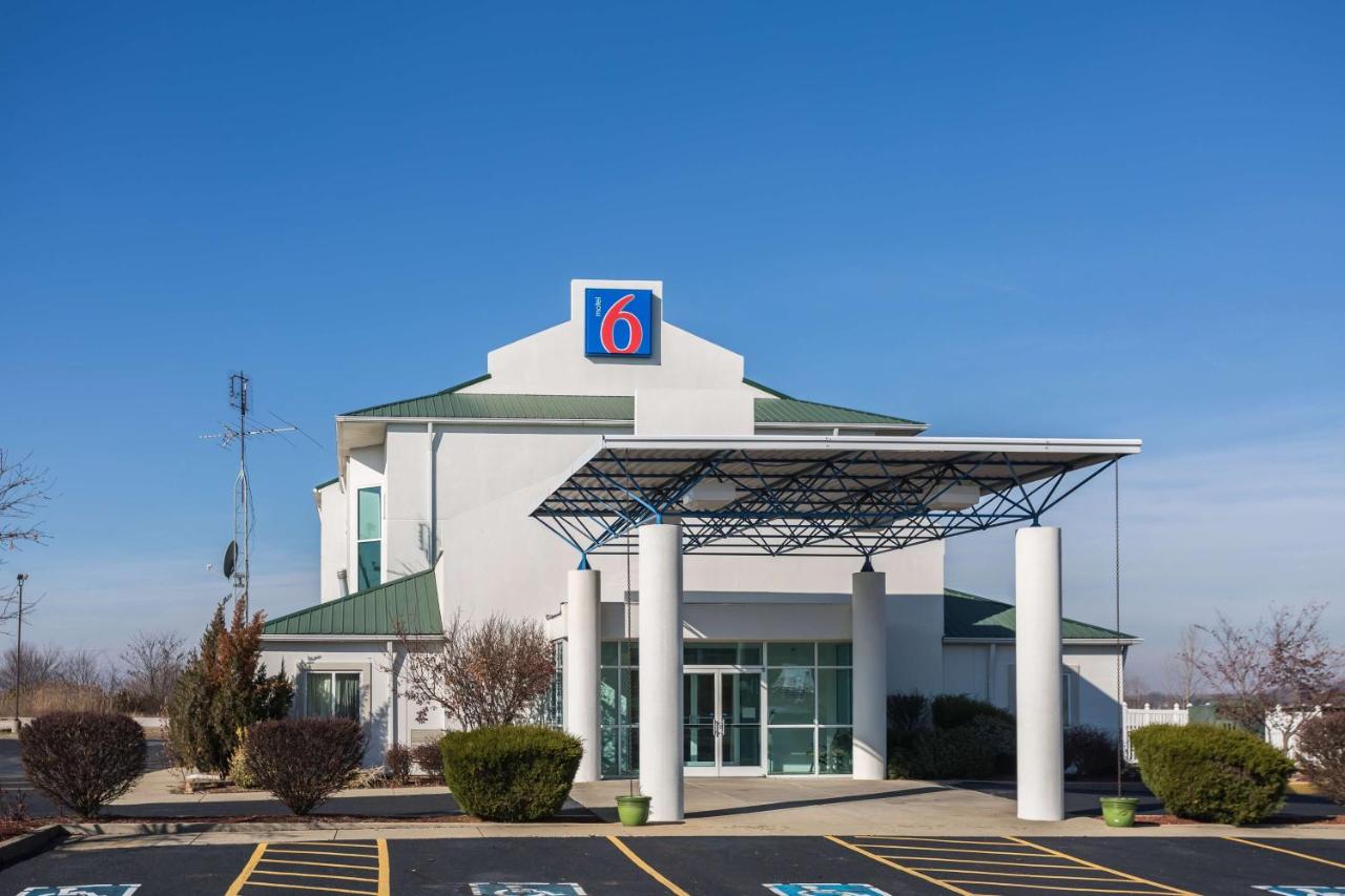 | Motel 6-Dale, IN