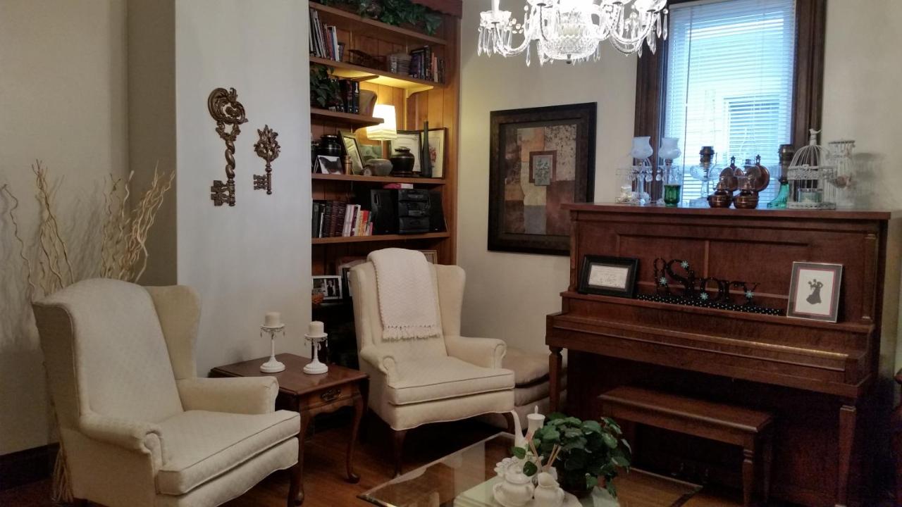  | Carraway Guest House