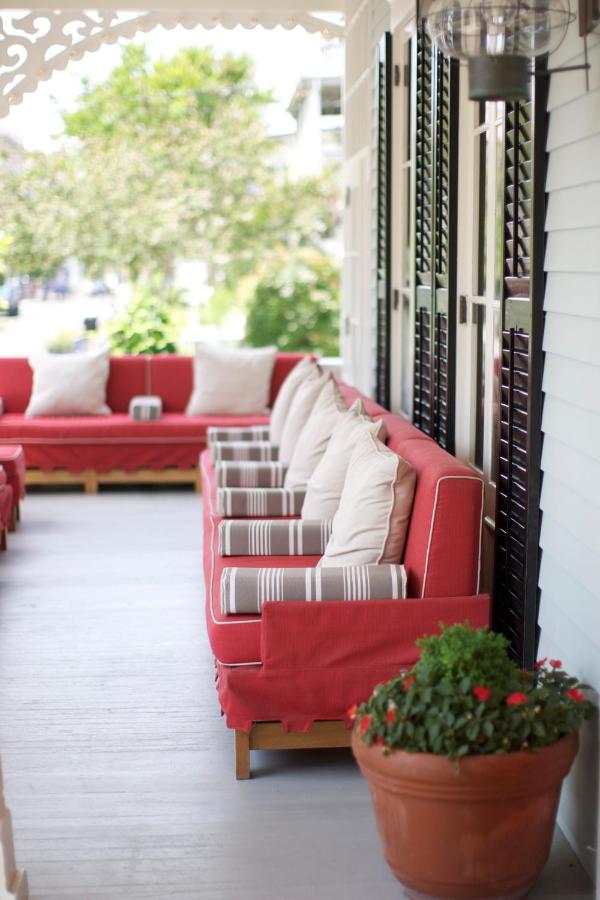  | The Virginia and Cottages