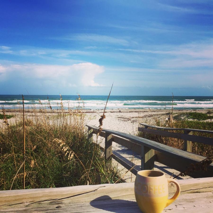 | Surf Studio Beach Resort