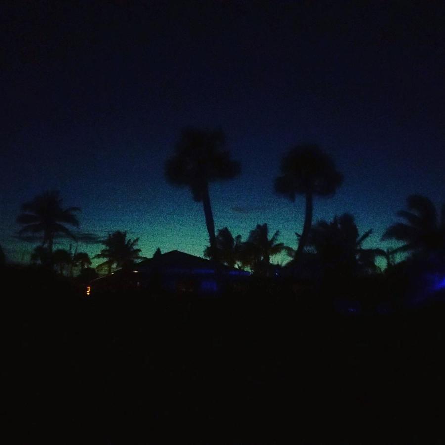  | Surf Studio Beach Resort