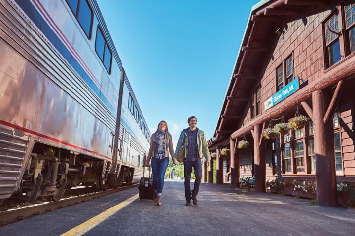  | Glacier Park Lodge