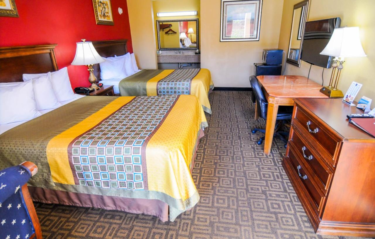 | Heritage Inn