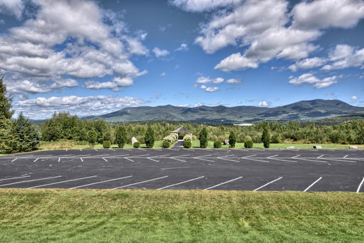 | Cabot Inn & Suites