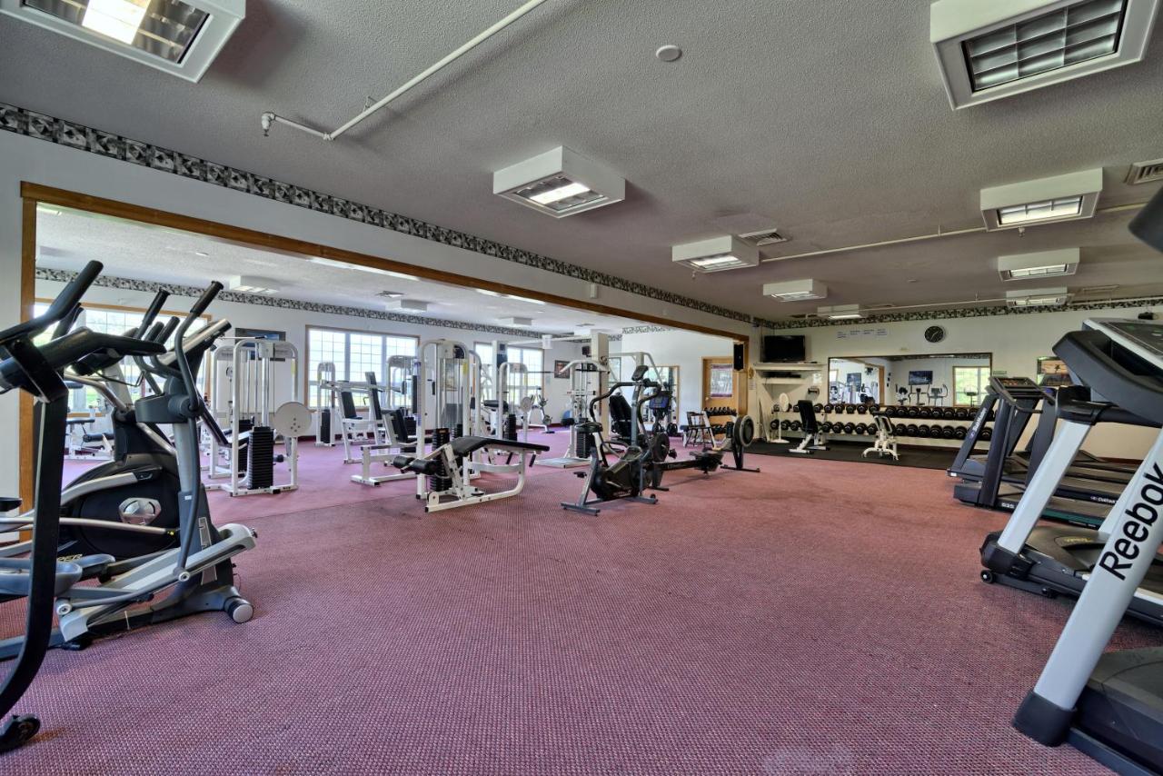 | Cabot Inn & Suites