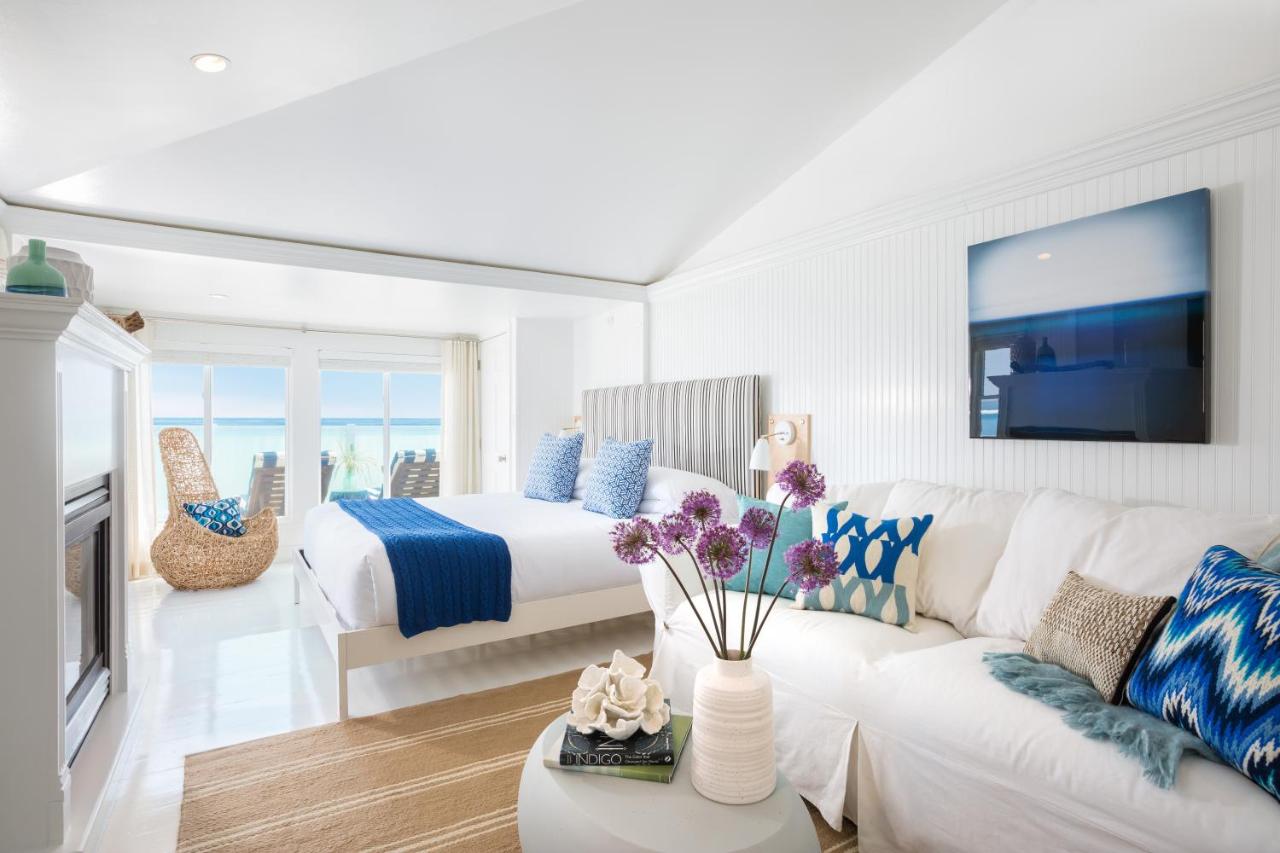  | Blue - Inn on the Beach