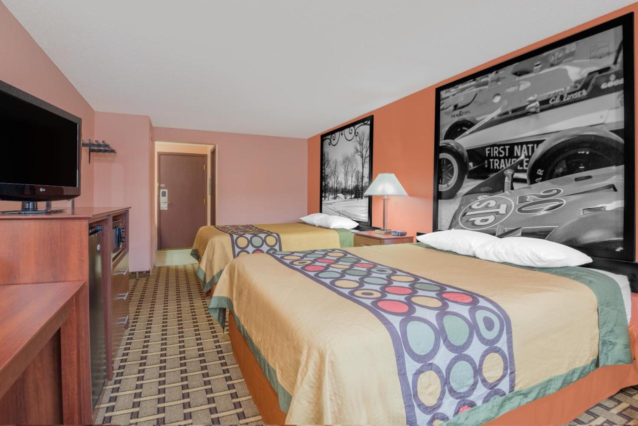 Queen Room with Two Queen Beds - Non-Smoking at Super 8 by Wyndham Shelbyville