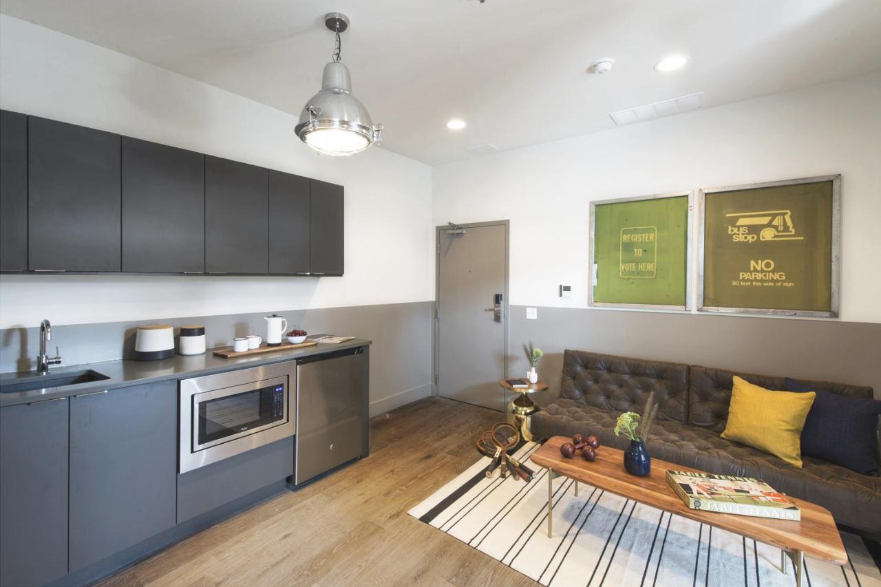 Two-Bedroom Suite at The Chicago Hotel Collection River North