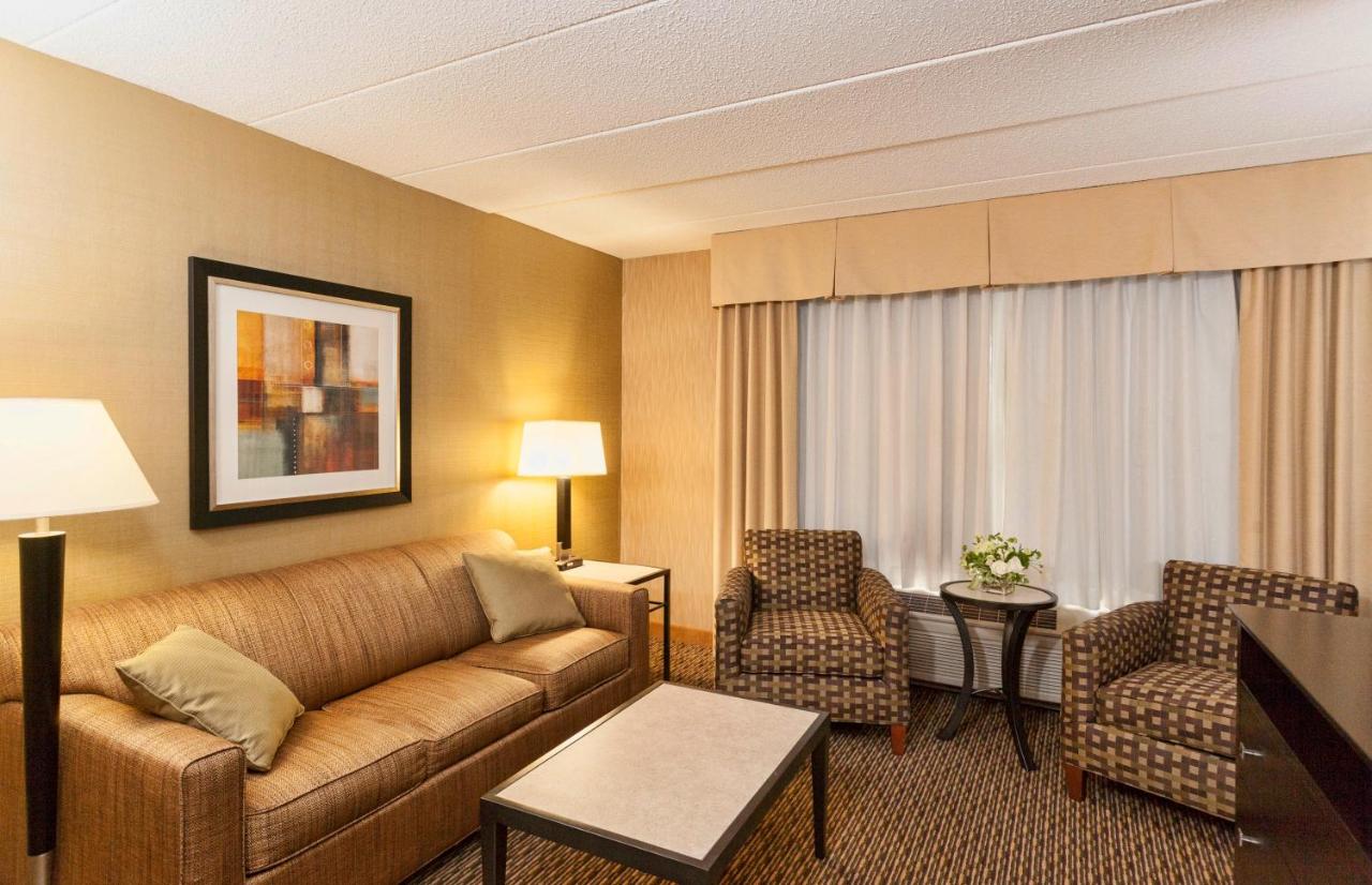 | The Inn on Lake Superior