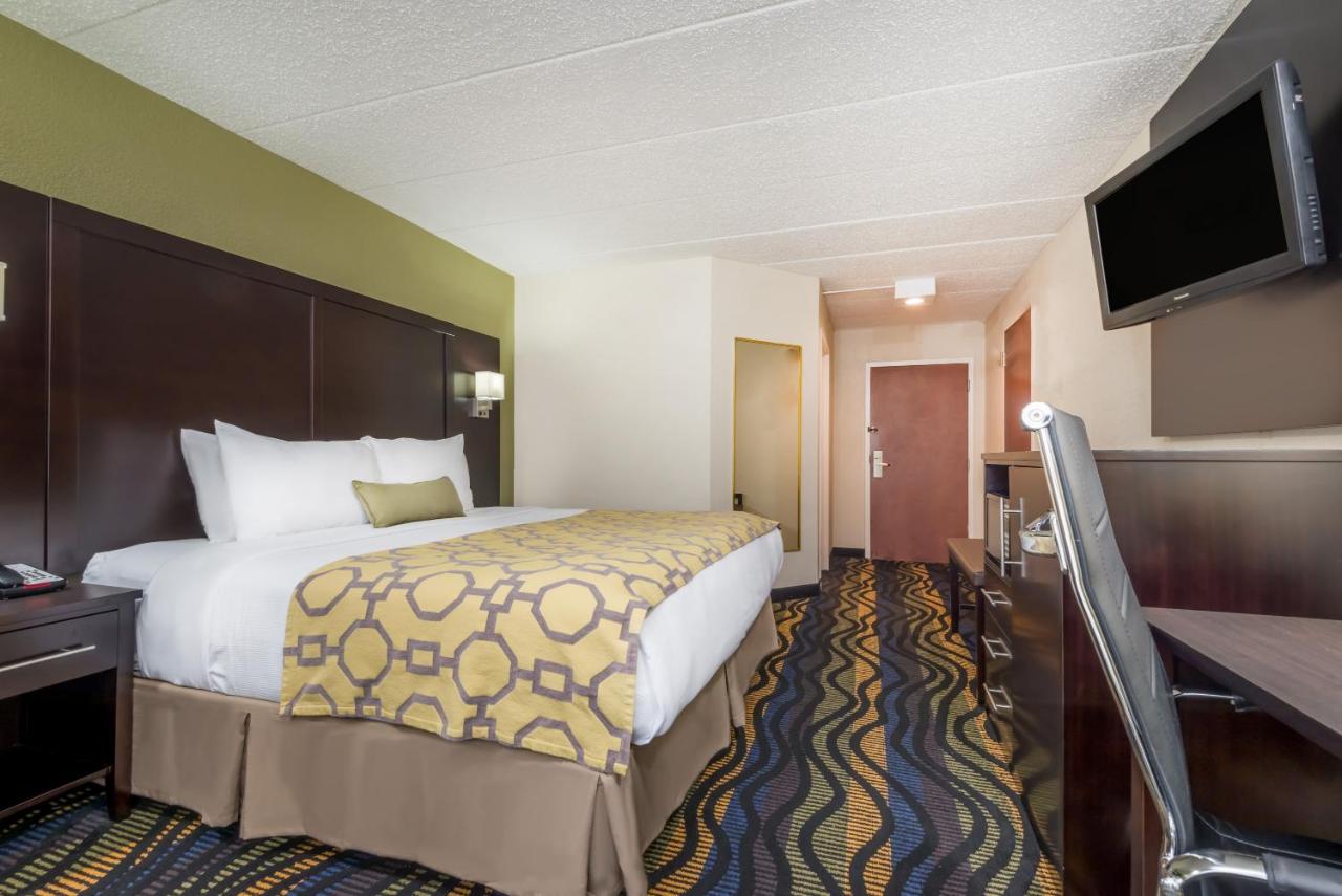 Business King Room - Non-Smoking at Baymont by Wyndham Georgetown