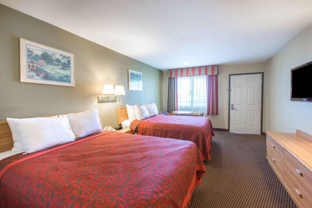 Queen Room with Two Queen Beds - Non-Smoking at Days Inn by Wyndham Tucson Airport