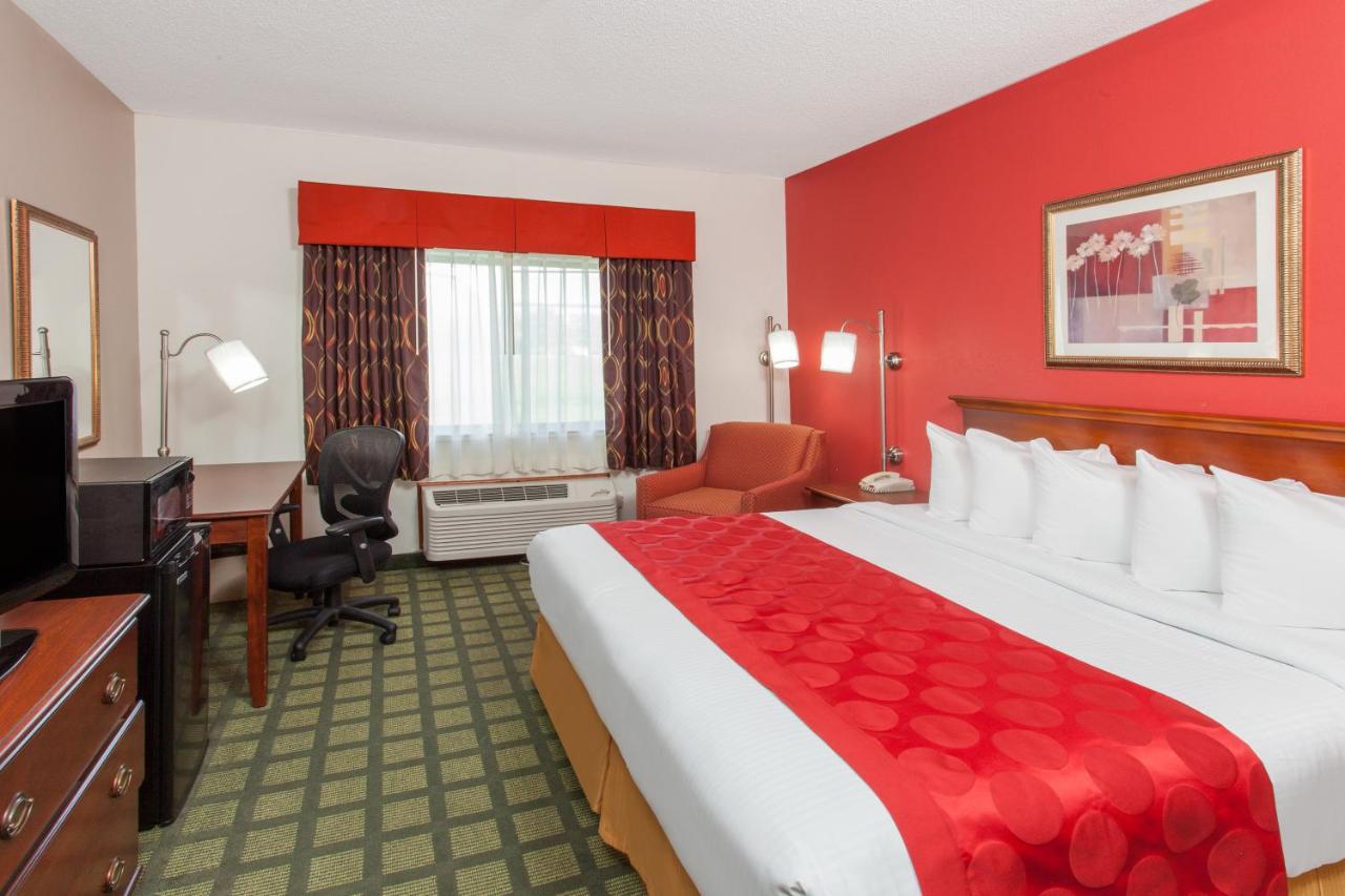 1 King Bed, One-Bedroom Suite, Non-Smoking at Ramada Limited Decatur