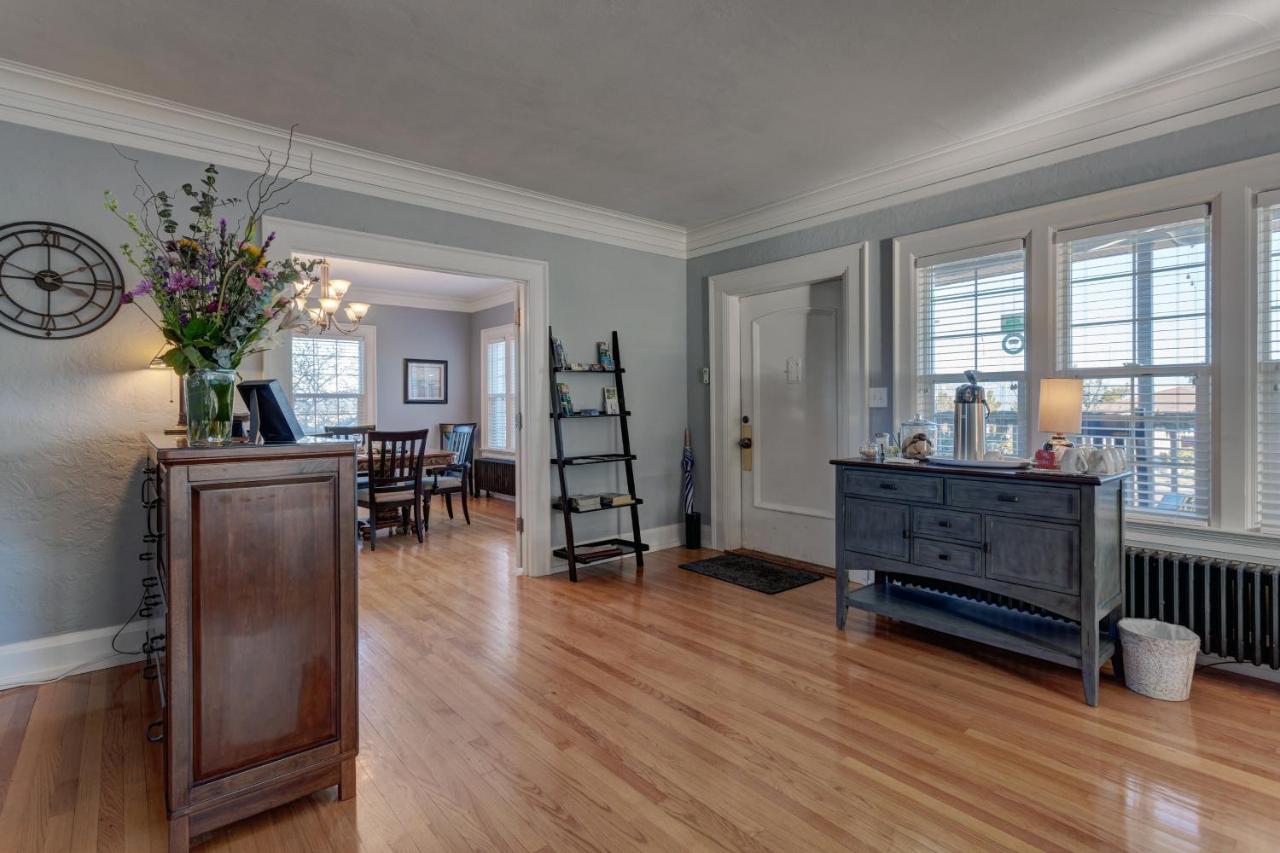 | Nantucket Inn - Anacortes