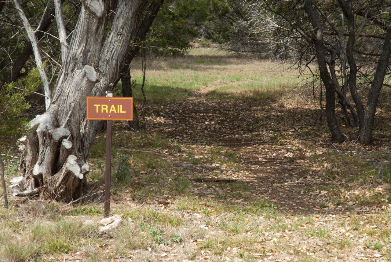 | Medina Lake Camping Resort Studio Cabin 2