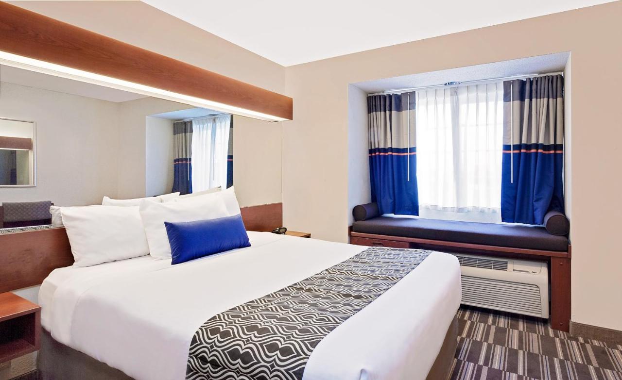 Queen Studio Suite, Non-Smoking at Microtel Inn & Suites by Wyndham Middletown