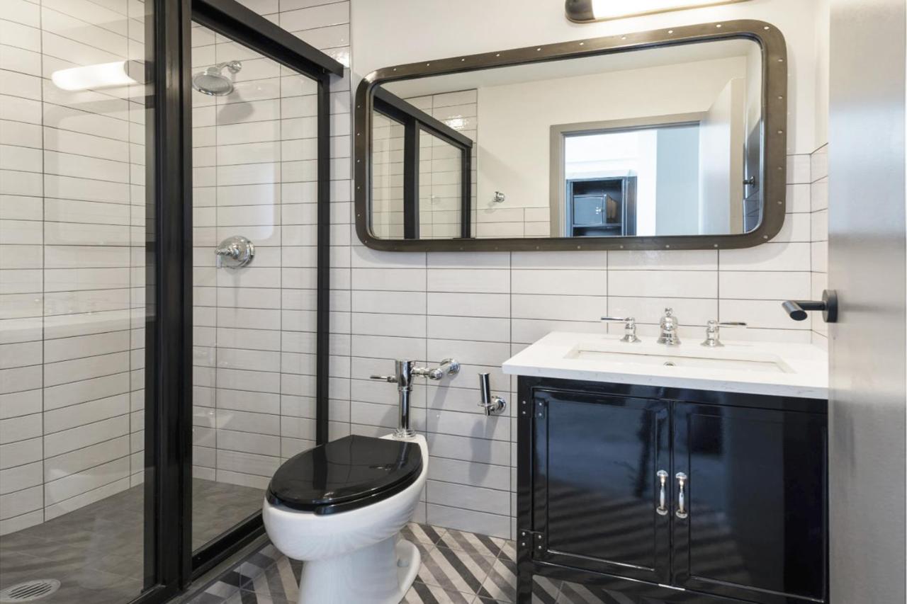 Two-Bedroom Suite at The Chicago Hotel Collection River North
