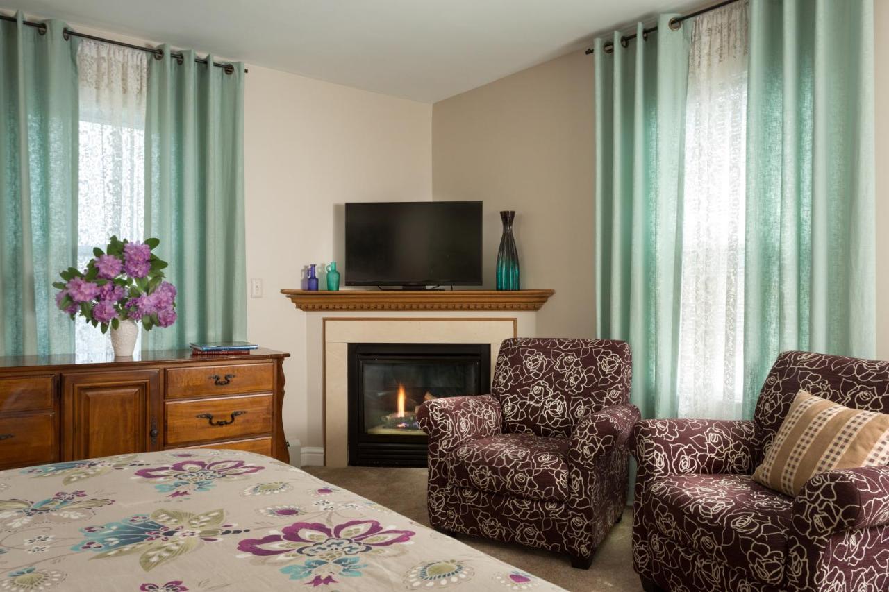 | Beech Tree Inn and Cottage