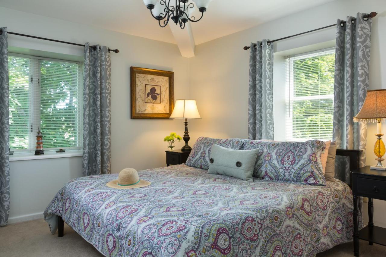 | Beech Tree Inn and Cottage