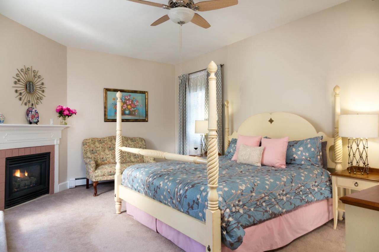 | Beech Tree Inn and Cottage
