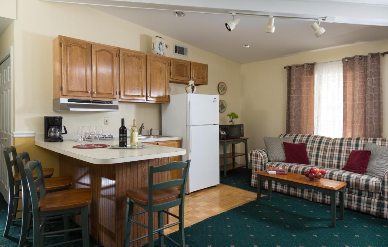 | Beech Tree Inn and Cottage
