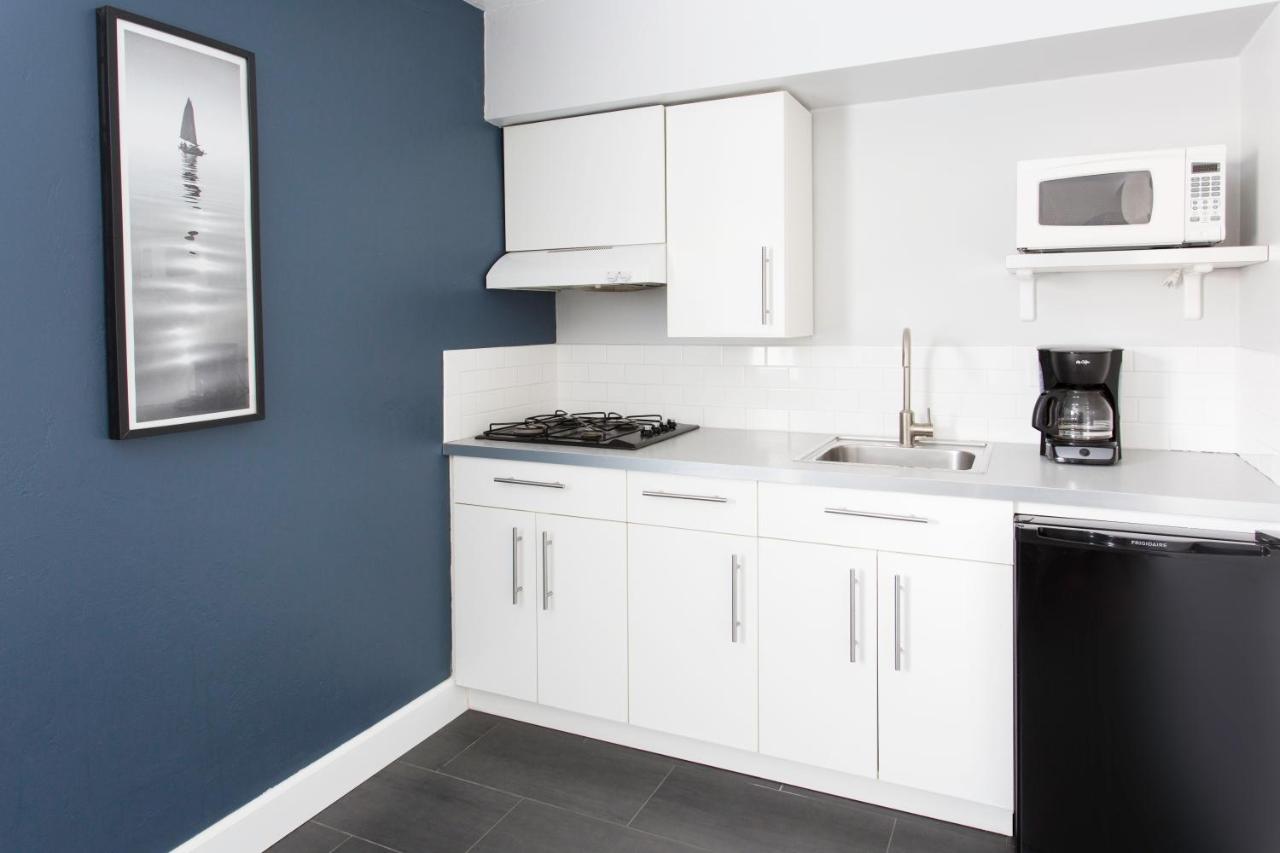 One-Bedroom Suite at Beach Haven - Near Pacific Beach Park