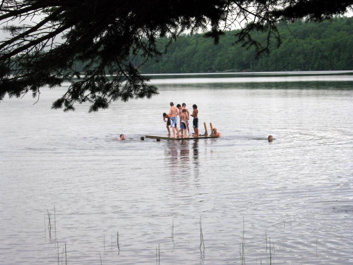 | Alamoosook Lakeside Inn Orland