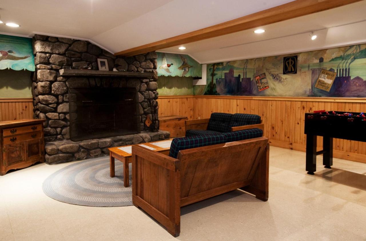 | Alamoosook Lakeside Inn Orland