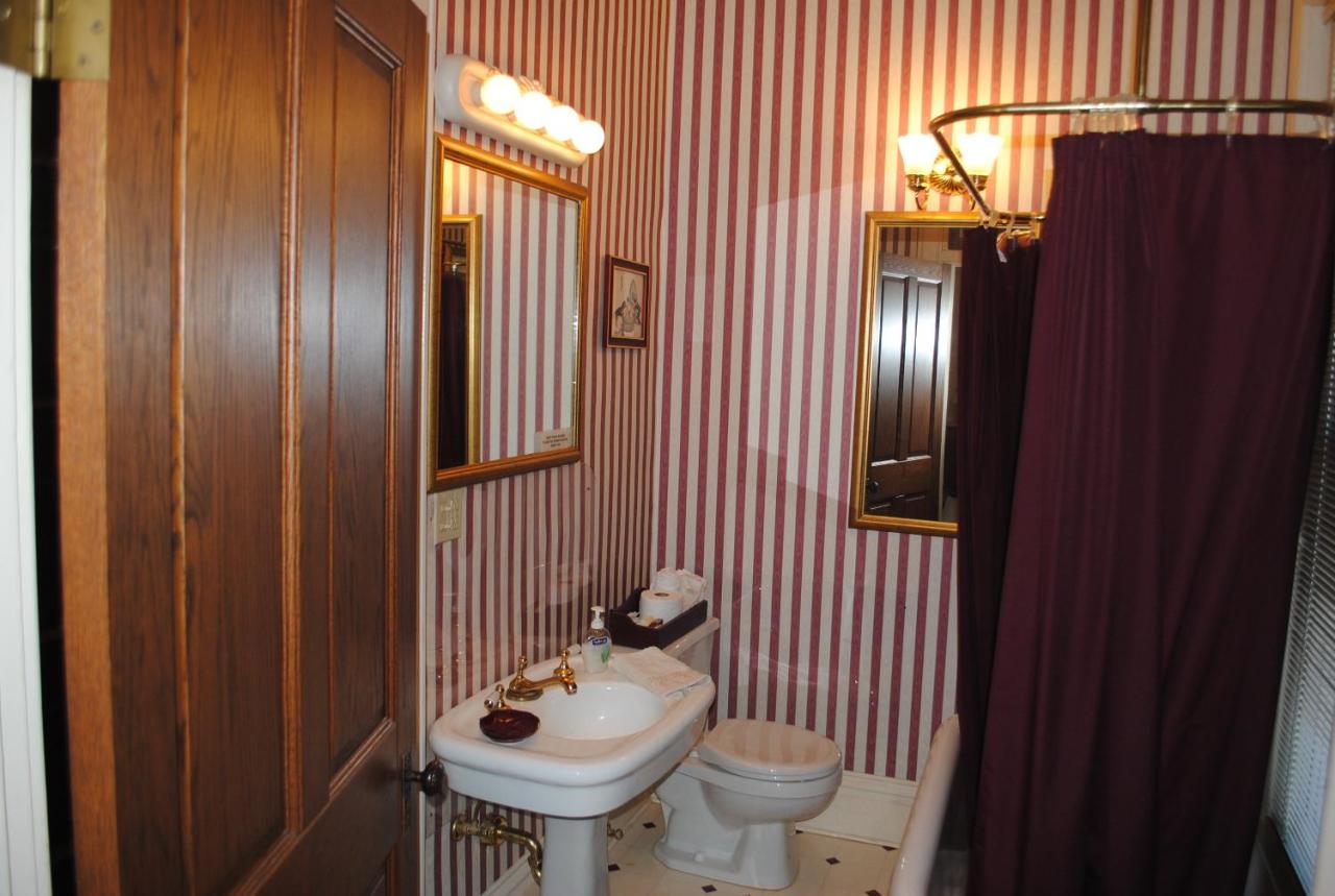 | L&N Bed and Breakfast Ltd