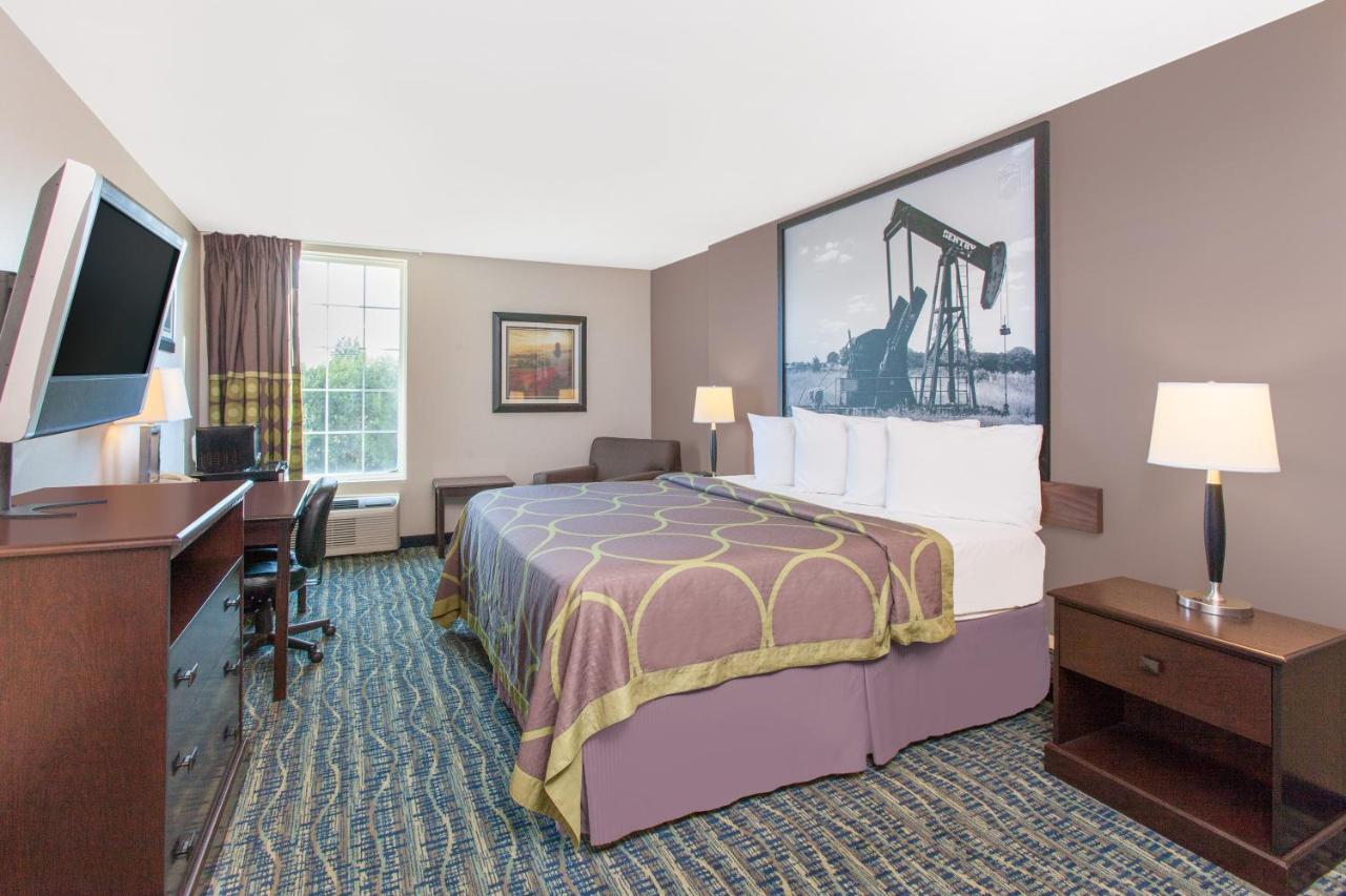 King Room - Disability Access - Non-Smoking at Super 8 by Wyndham Oklahoma City