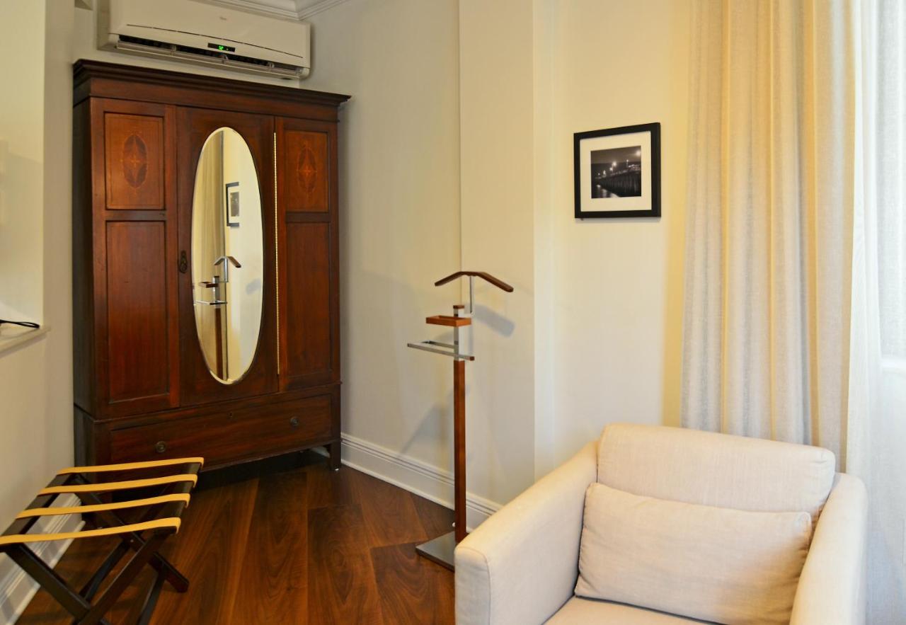 | Hotel St. Michel