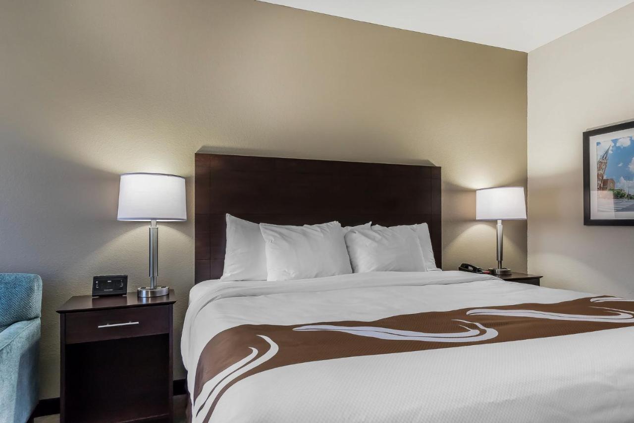 | Quality Inn Pleasant View