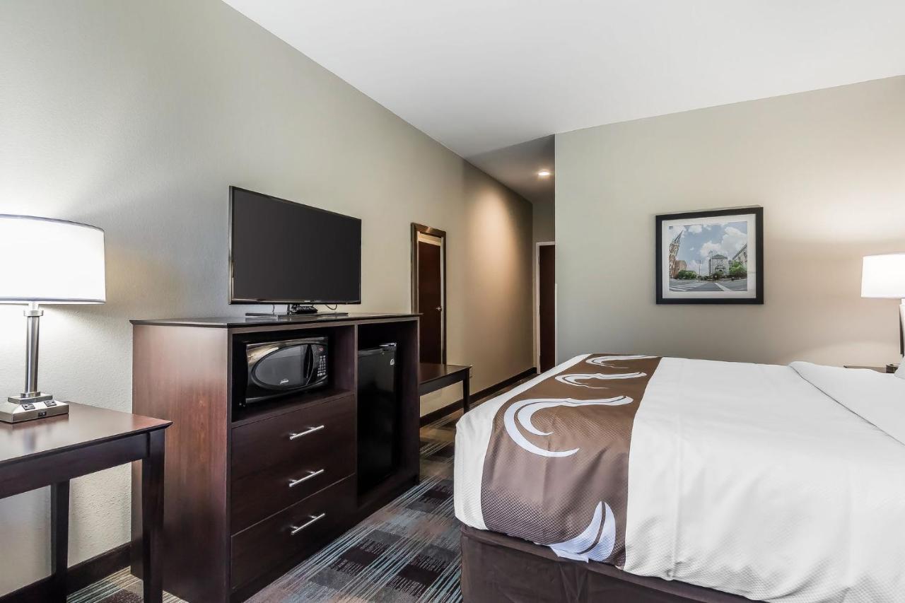 | Quality Inn Pleasant View