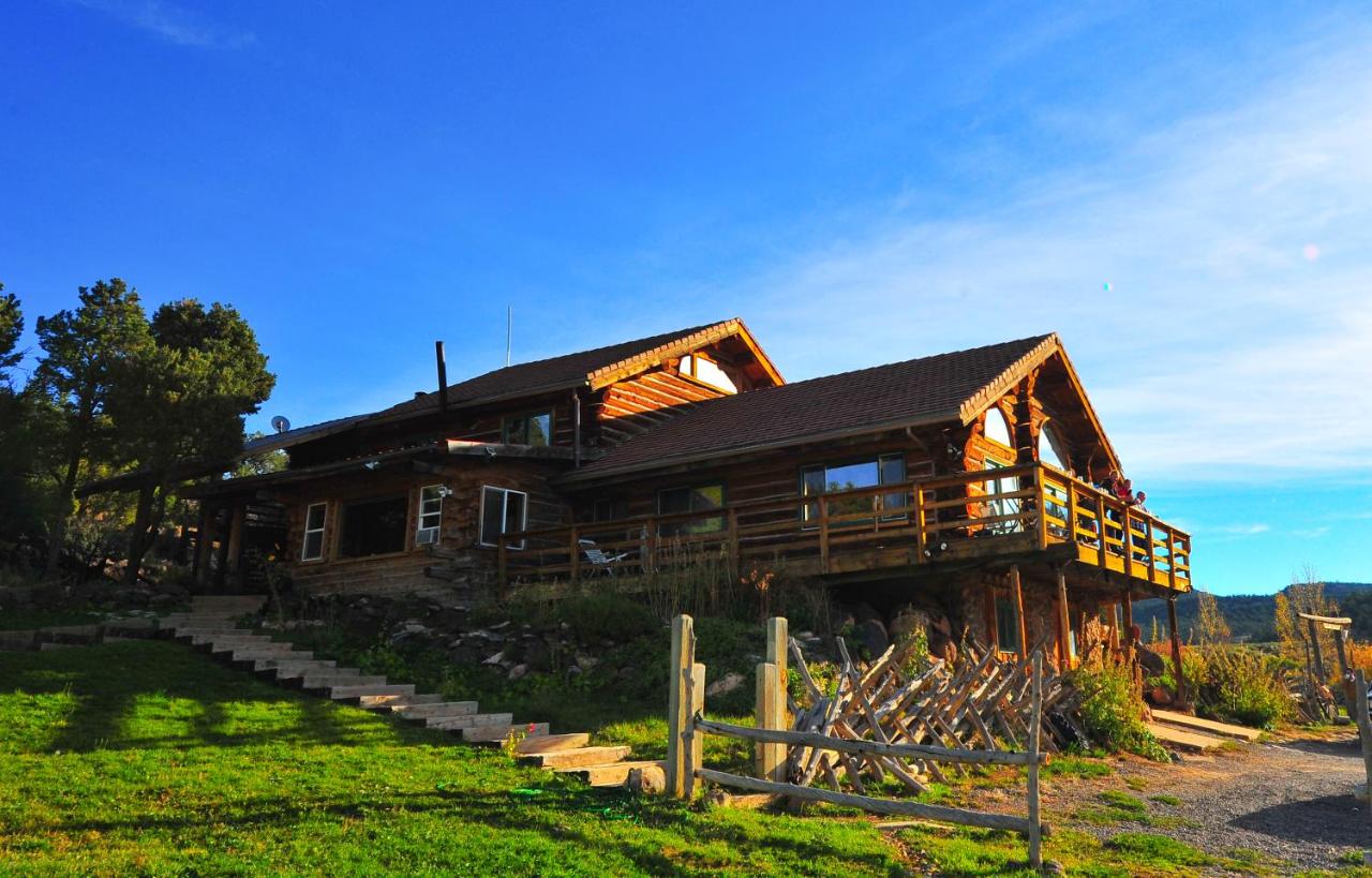  | Boulder Mountain Guest Ranch