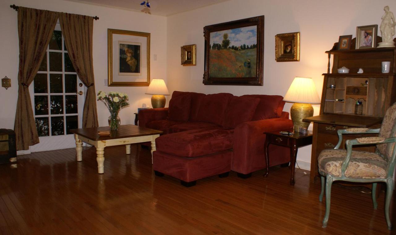  | Sabal Palm House Bed and Breakfast