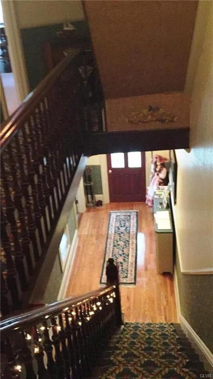| Hillcrest Bed and Breakfast