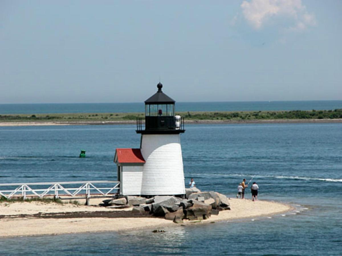 | Nantucket Inn