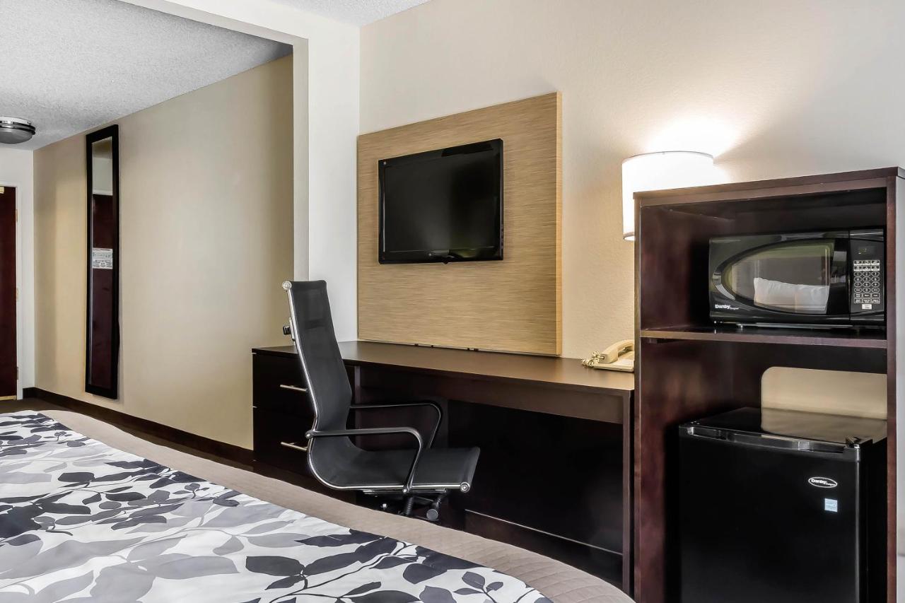 King Room at Sleep Inn & Suites Dothan North