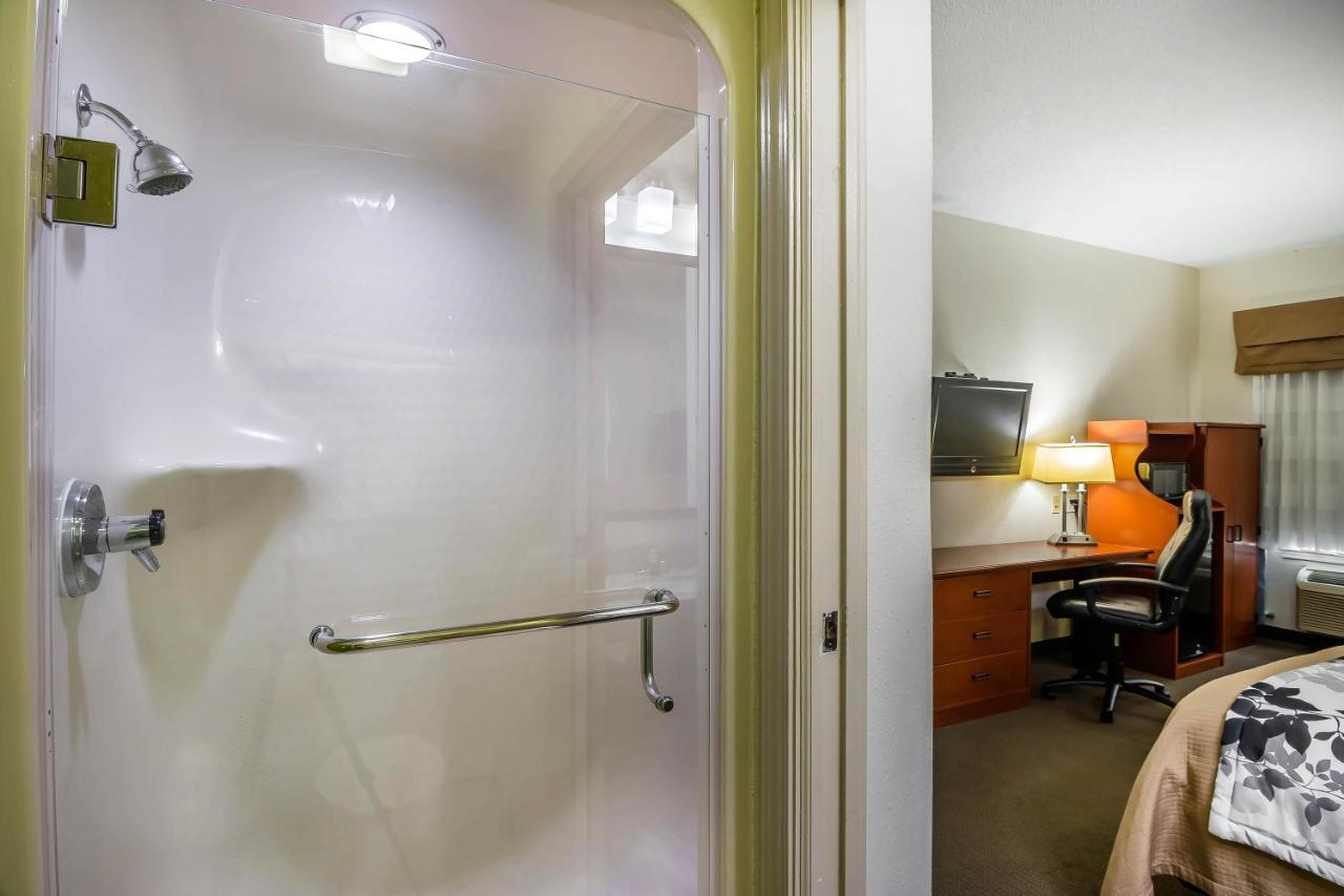 Double Room with Two Double Beds - Non-Smoking at Sleep Inn Peachtree City - Atlanta