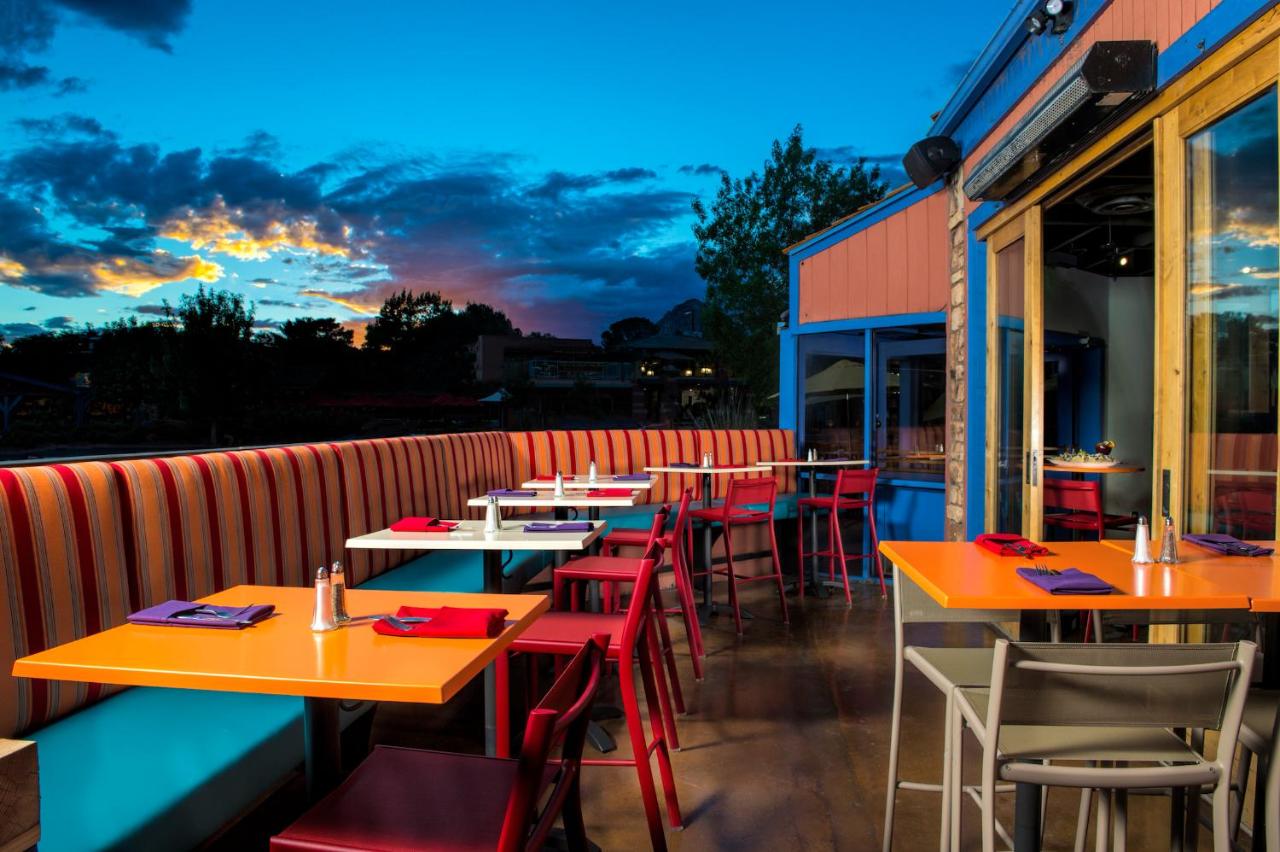| Orchards Inn