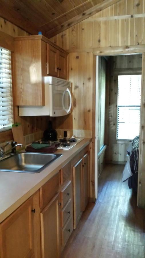 | Snowflower Camping Resort Cabin 4