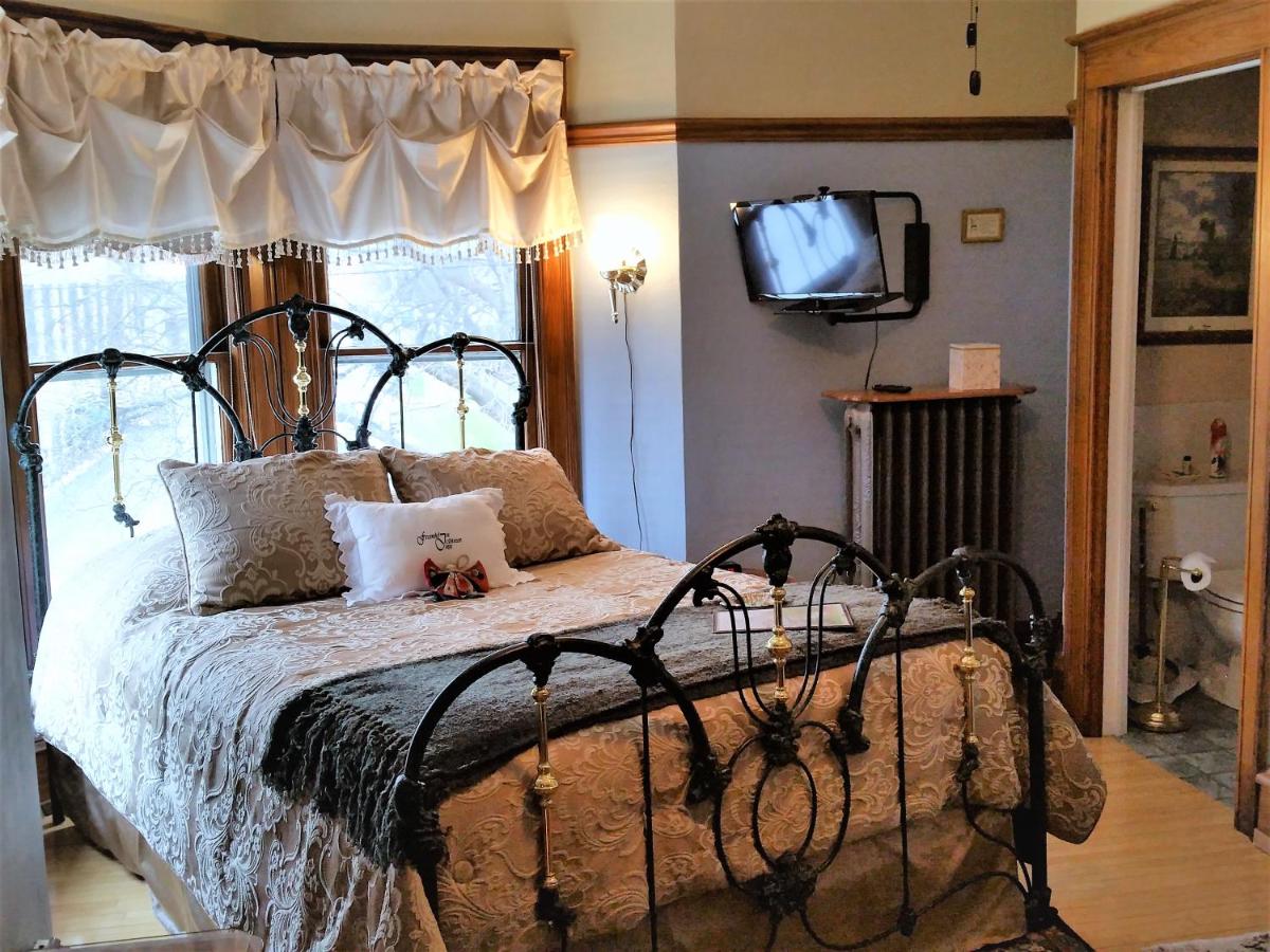 | Franklin Street Inn Bed & Breakfast