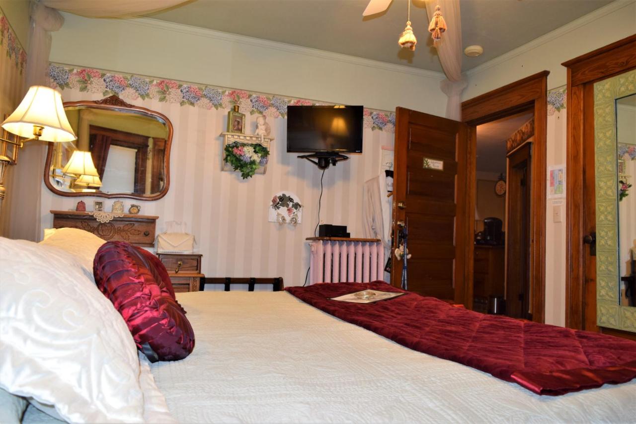 | Franklin Street Inn Bed & Breakfast