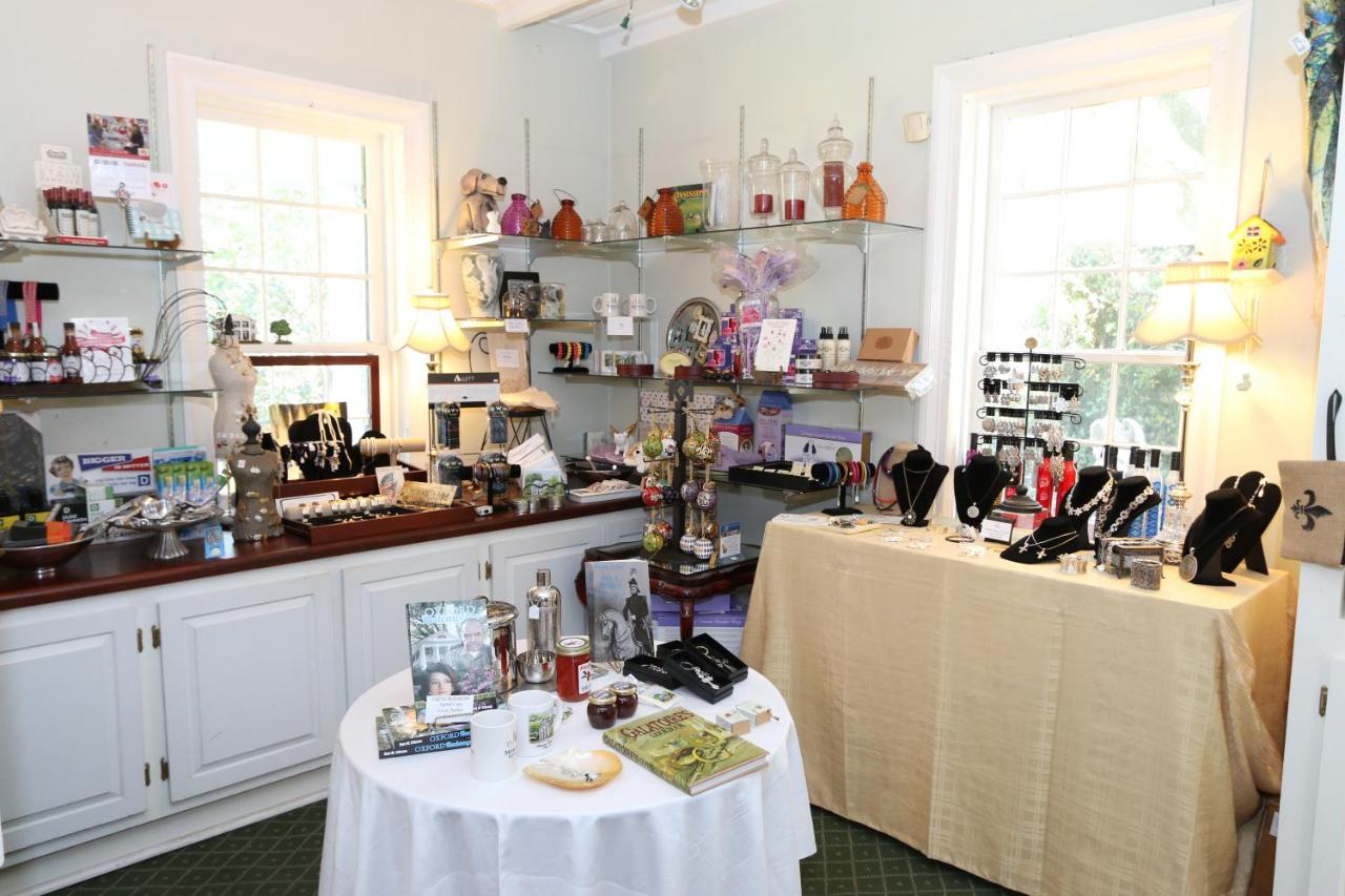  | Monmouth Historic Inn