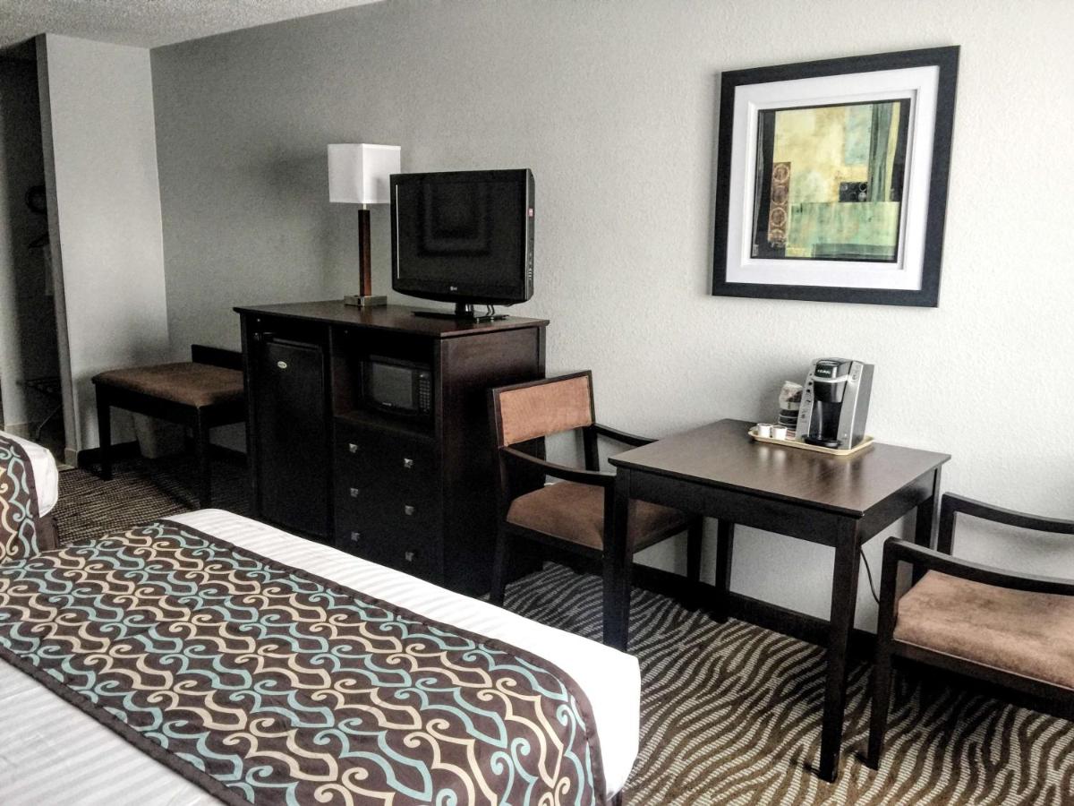  | Best Western Executive Inn- Mount Gilead