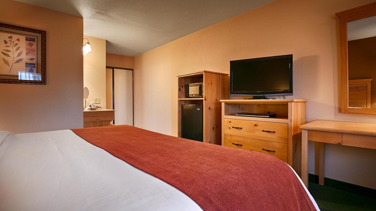 | BEST WESTERN PLUS Hartford Lodge